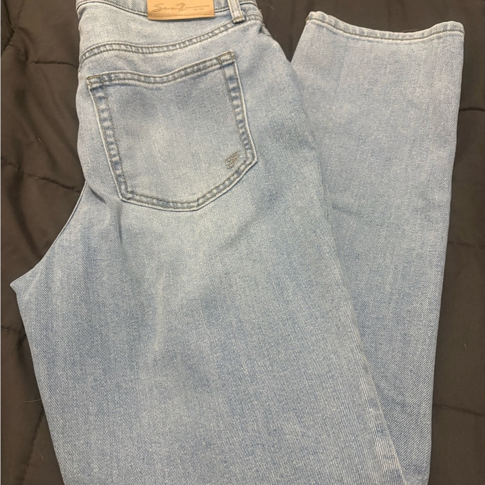 Seven7 Light Blue Women’s Straight Jeans size 8